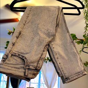 Express distressed jeans